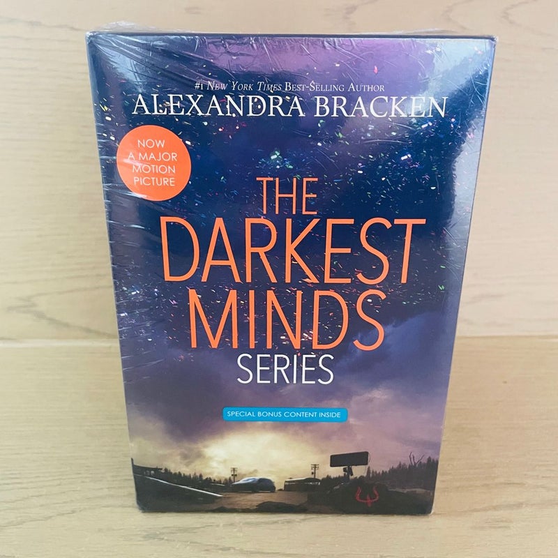 The Darkest Minds Series Boxed Set [4-Book Paperback Boxed Set] (the Darkest Minds)