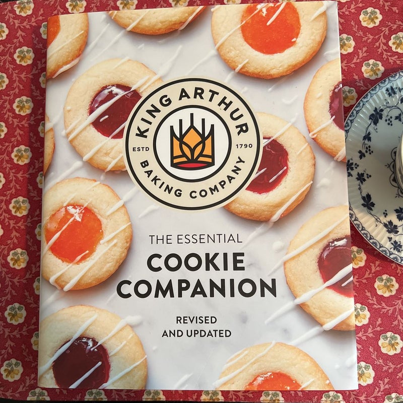 The King Arthur Baking Company Essential Cookie Companion