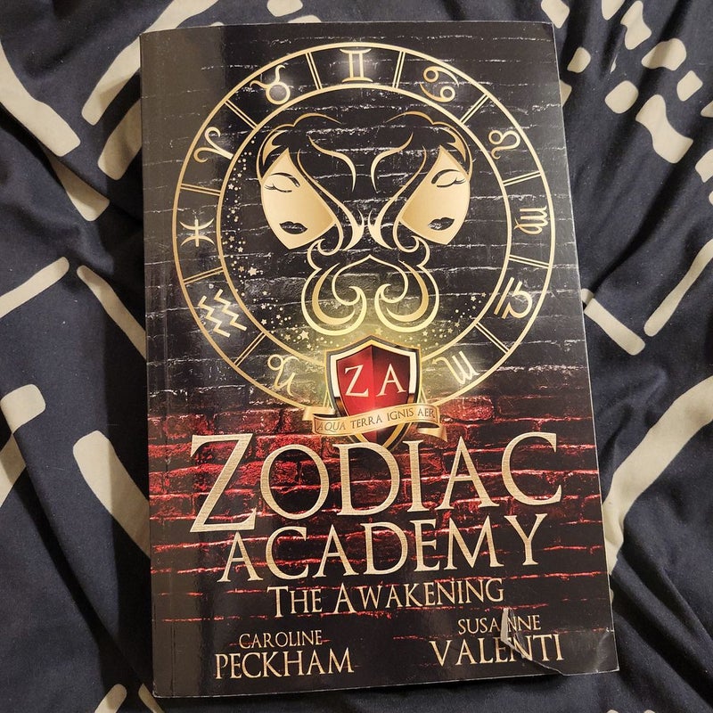 Zodiac Academy #1