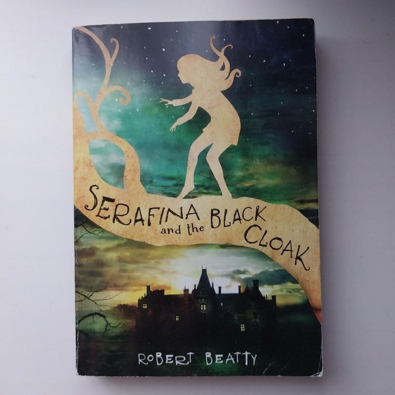 Serafina & the Black Cloak