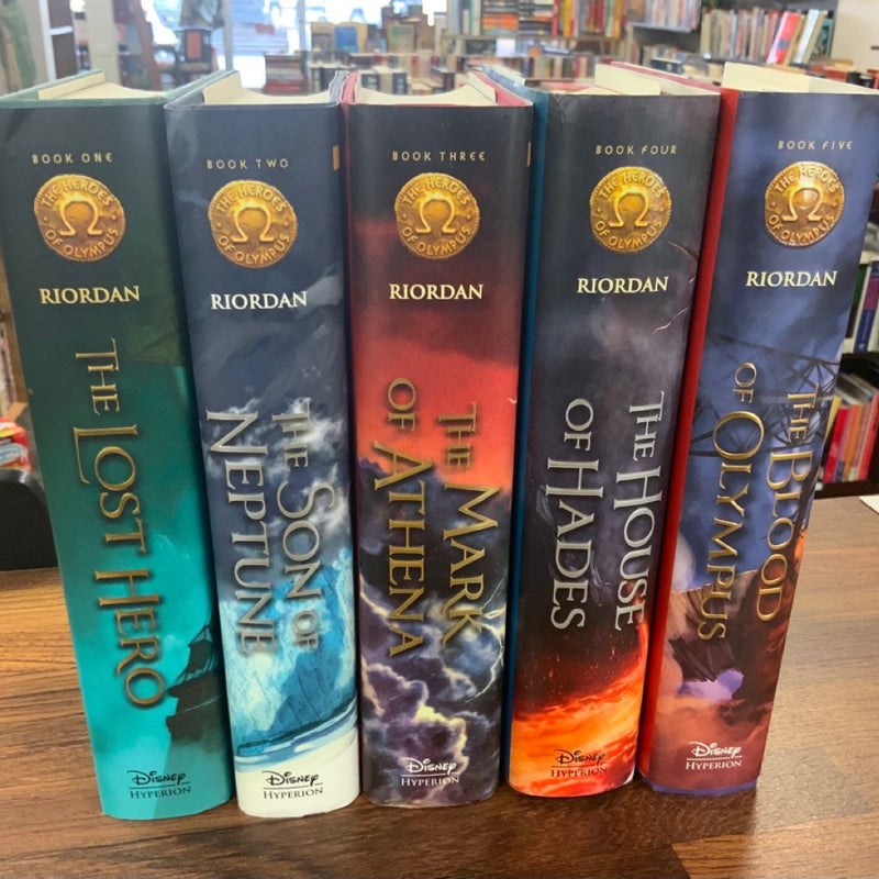 The Heroes of Olympus Series by Rick Riordan - Books 1 to 5 