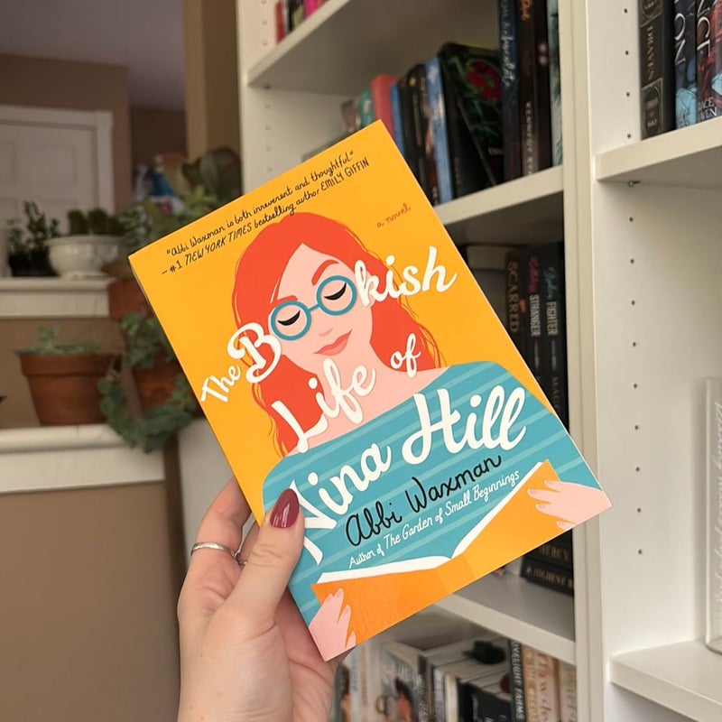 The Bookish Life of Nina Hill