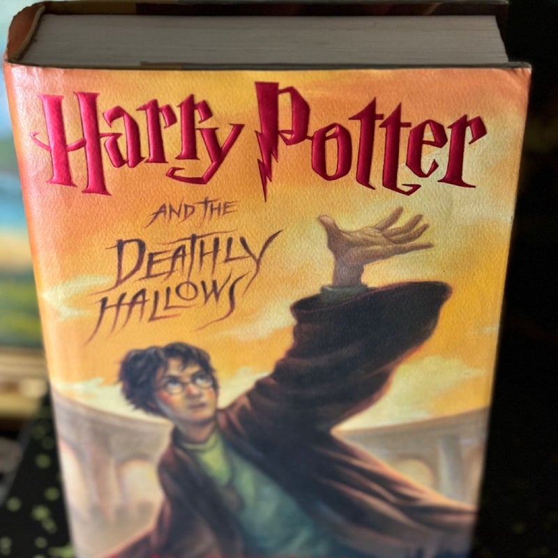 Harry Potter and the Deathly Hallows (1st edition 1st print)