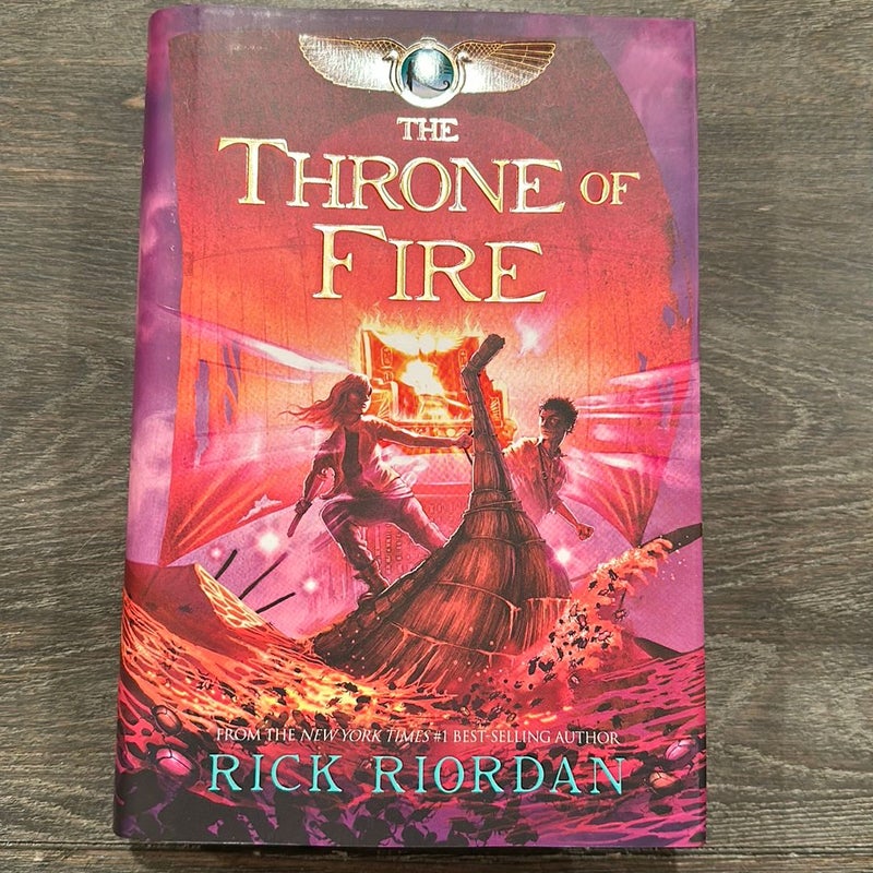 The Throne of Fire (Kane Chronicles, Book Two)