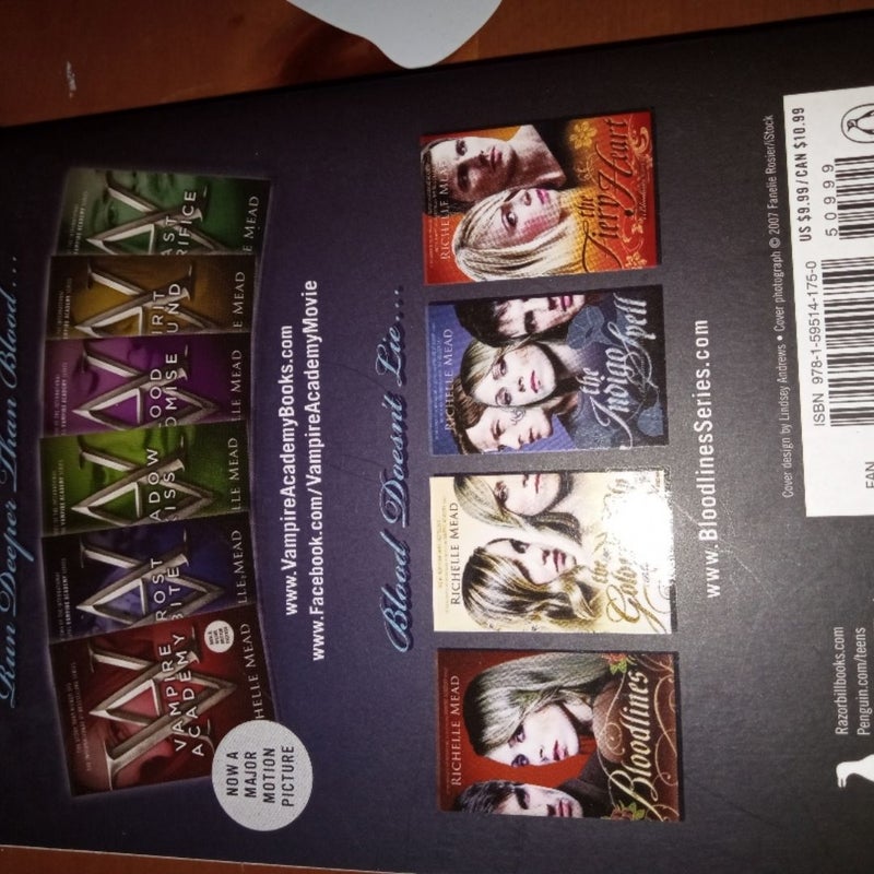 Vampire Academy Bundle