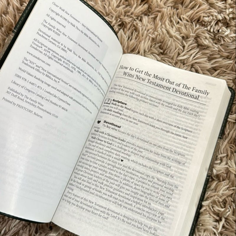 The Family Wins New Testament Devotional
