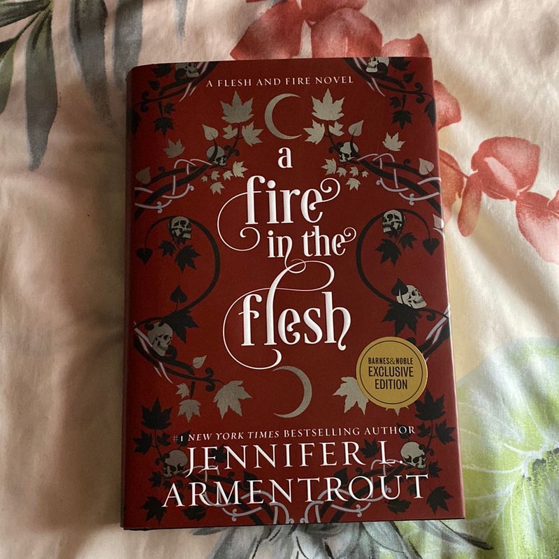 A Fire in the Flesh by Jennifer L. Armentrout, Hardcover | Pangobooks