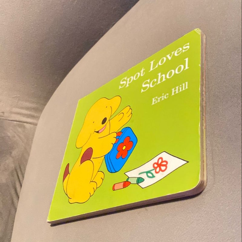 Spot Loves School