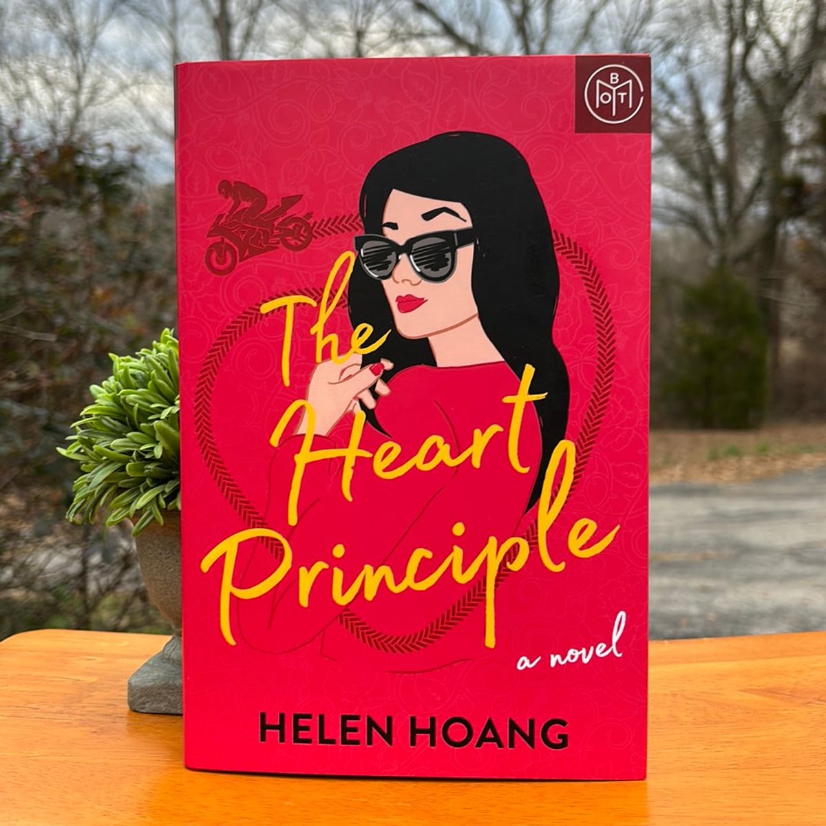 The Heart Principle by Helen Hoang, Hardcover | Pangobooks