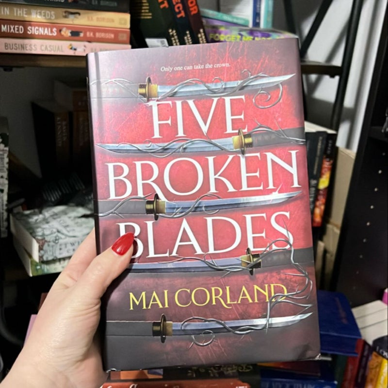 Five Broken Blades (Deluxe Limited Edition)