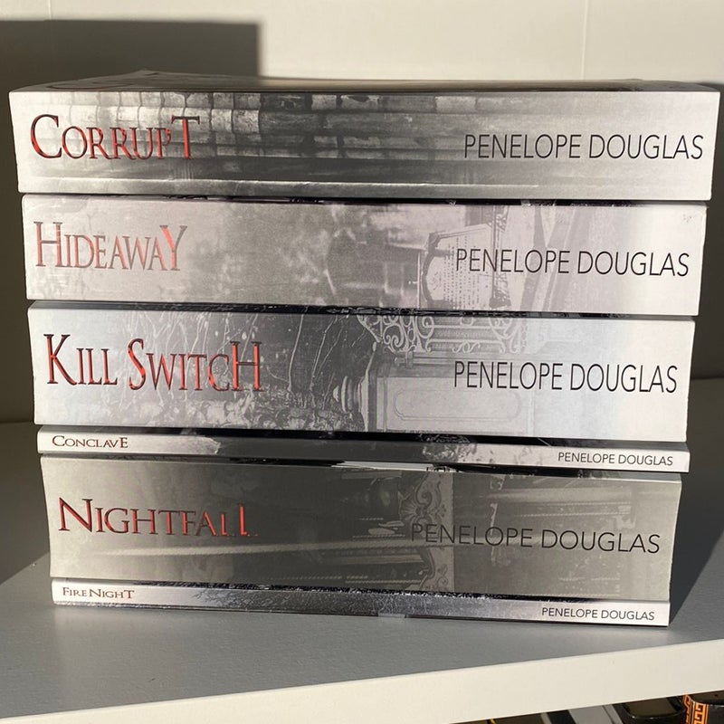 Devil’s Night Series - Complete with Novellas