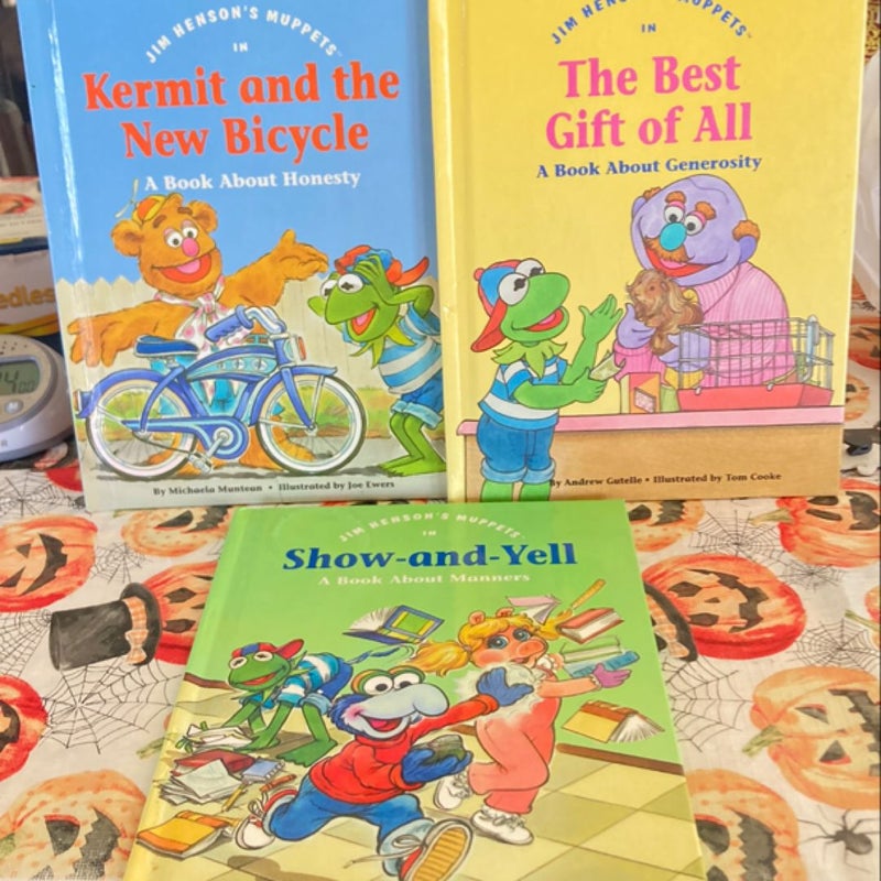 bundle of three Jim Henson's Muppets