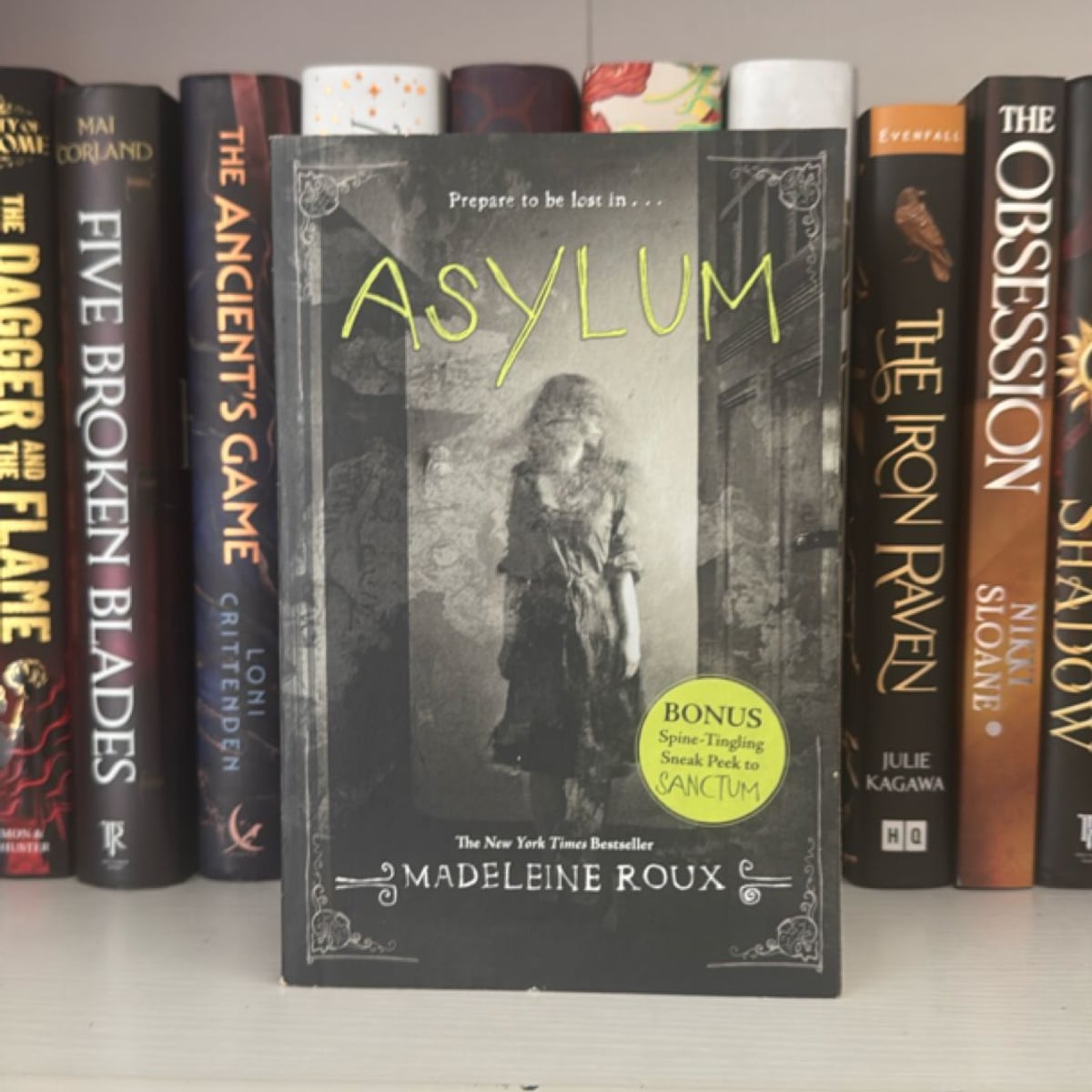 Asylum by Madeleine Roux, Paperback | Pangobooks