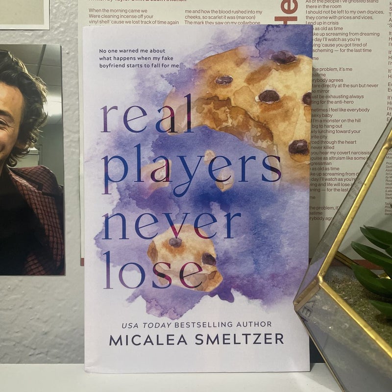 Real Players Never Lose by Micalea Smeltzer, Paperback | Pangobooks