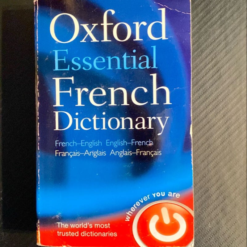 Oxford Essential French Dictionary