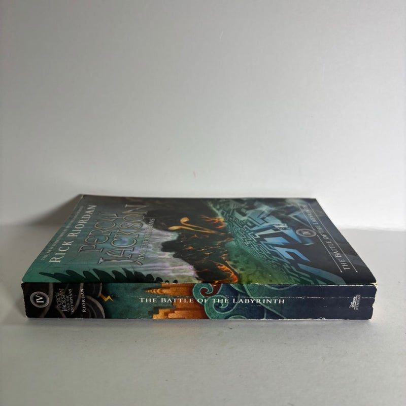 Percy Jackson and the Olympians, Book Four the Battle of the Labyrinth (Percy Jackson and the Olympians, Book Four)