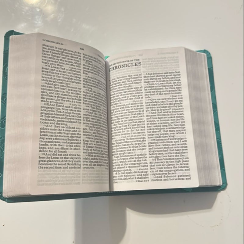 KJV Large Print Compact Reference Bible, Teal LeatherTouch