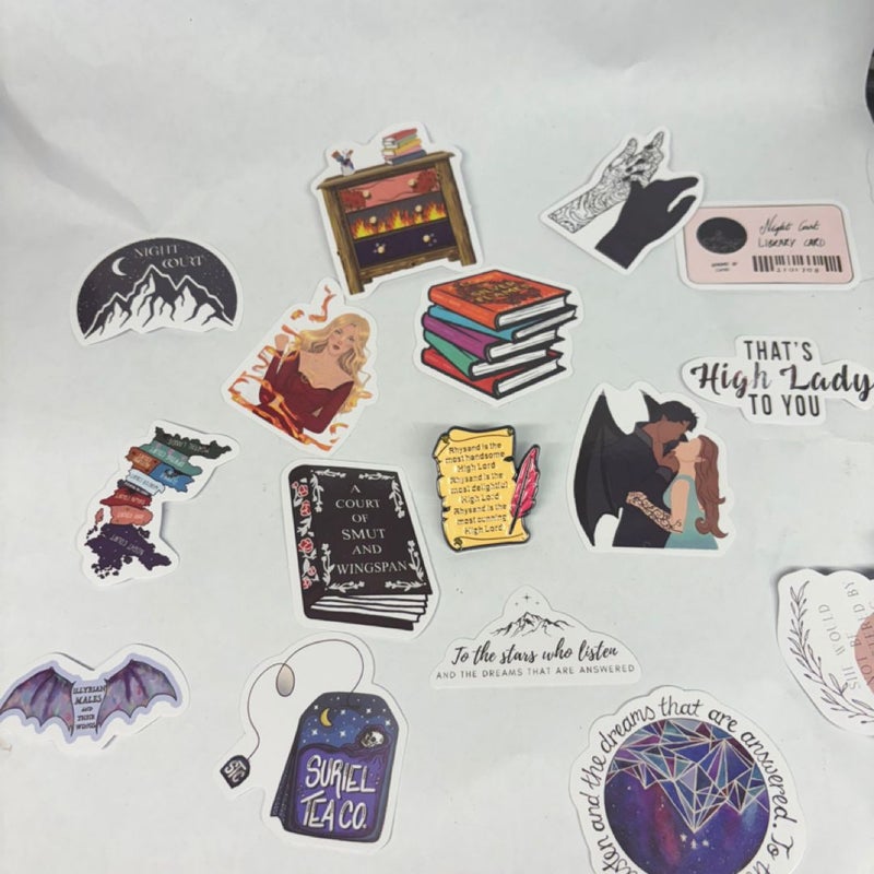 Acotar Rhysand's writing prompt Enamel pin and 1 random Acotar sticker