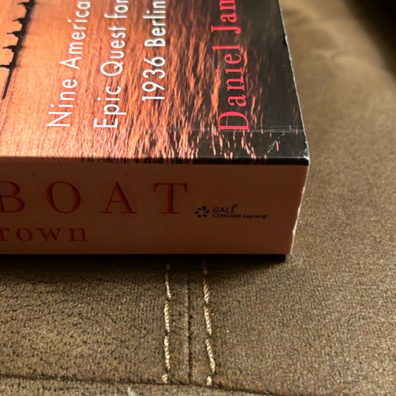 Large Print The Boys in the Boat