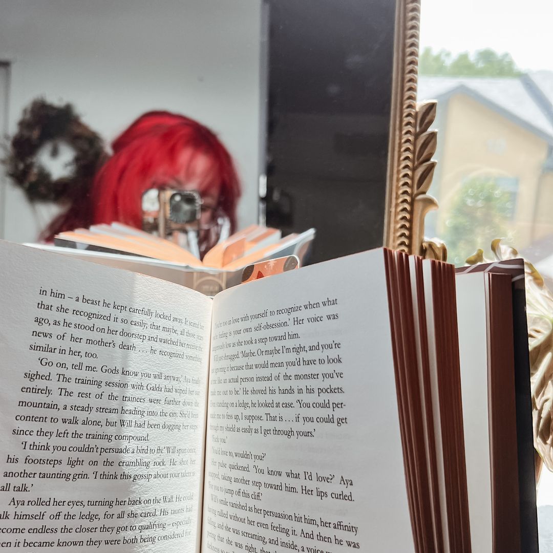 Bookishfantasy_Reading