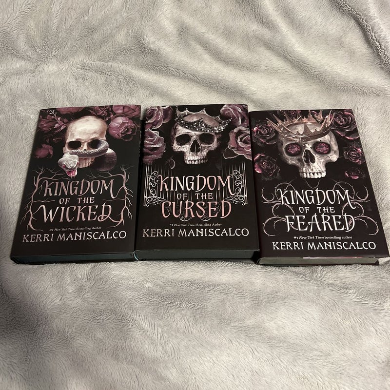 **Fairyloot**Kingdom of the Wicked Trilogy 