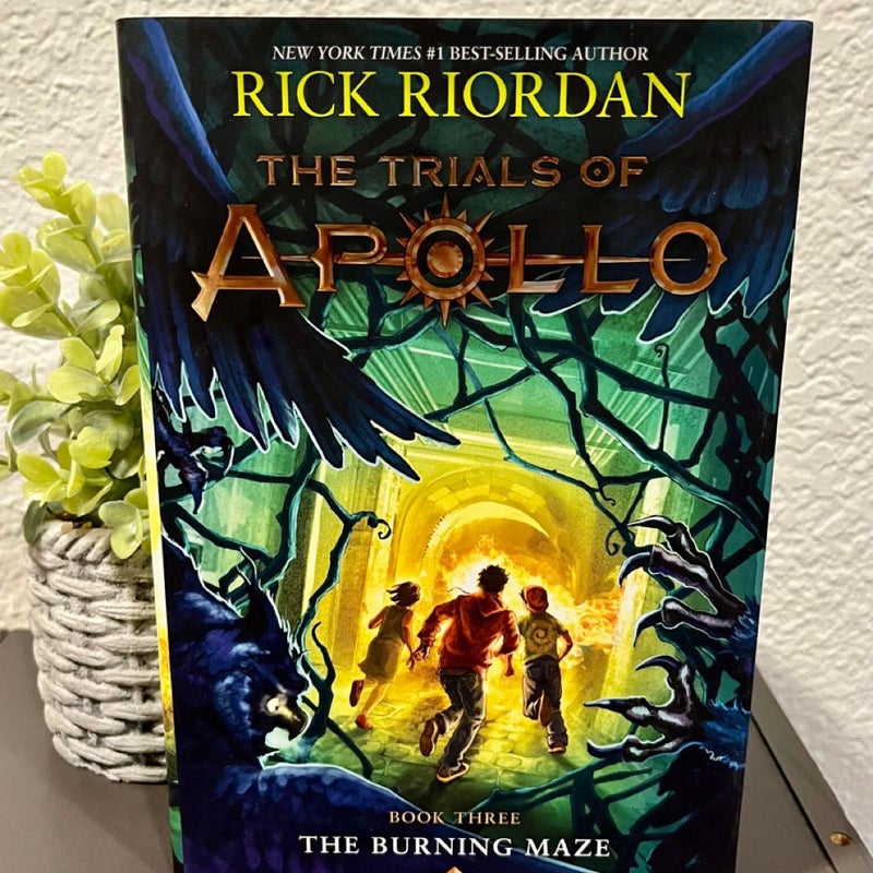 The Burning Maze (Trials of Apollo, the Book Three)