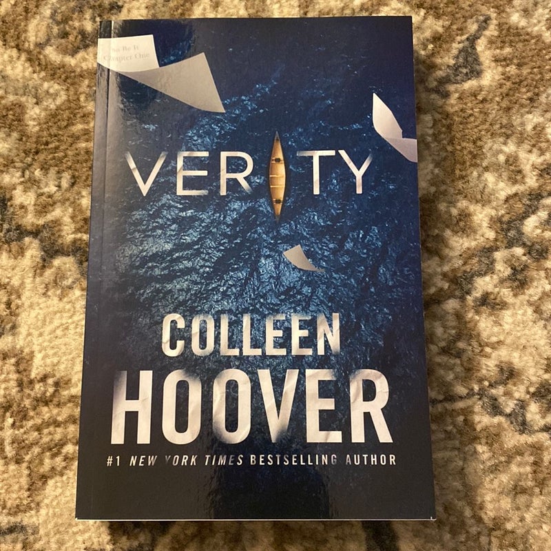 Verity: Hoover, Colleen: 9781791392796: : Books