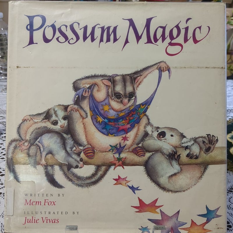 絵本・児童書 Possum Magic Mem Fox,Julie Vivas Amazon | Possum Magic | Fox, Mem, Vivas, Julie | Australia