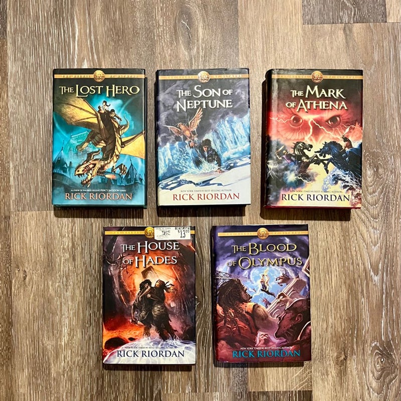 Heroes of Olympus Rick Riordan Complete series 1-5 Hardcover