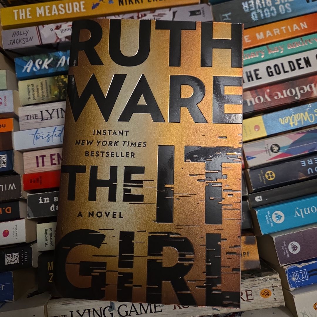 Sale image for e653ff65-7284-4b81-a5d0-00c7f026d735-01W28kofPjNM8EdDpDxMTaMkfBF3