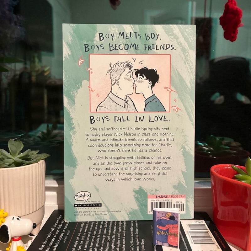 (with tiny book) Heartstopper: Volume 1