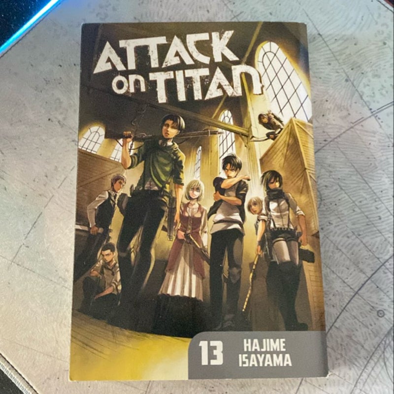 Attack on Titan 13