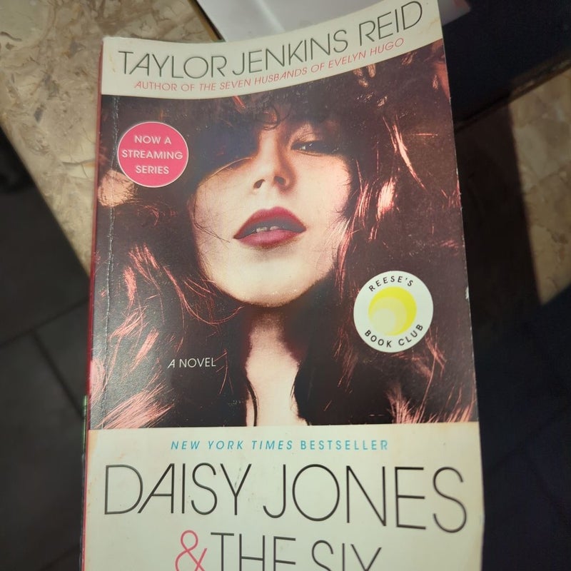 Daisy Jones and the Six