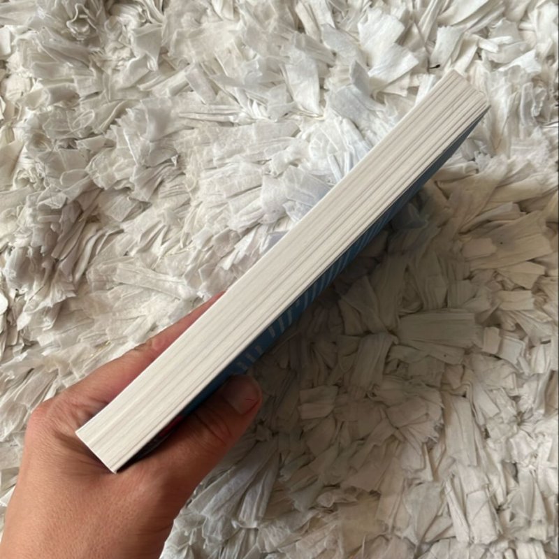 Three Keys by Laura Pritchett, Paperback | Pangobooks