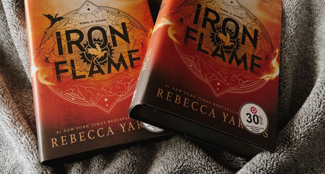 Iron Flame (First Edition Sprayed Edges) by Rebecca Yarros