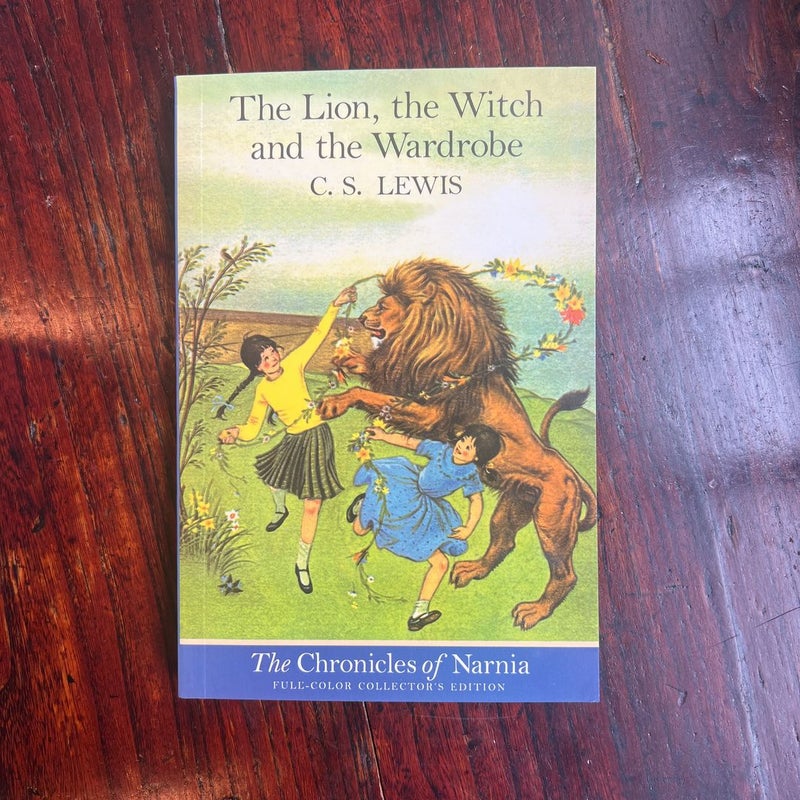 The Lion, the Witch and the Wardrobe: Full Color Edition