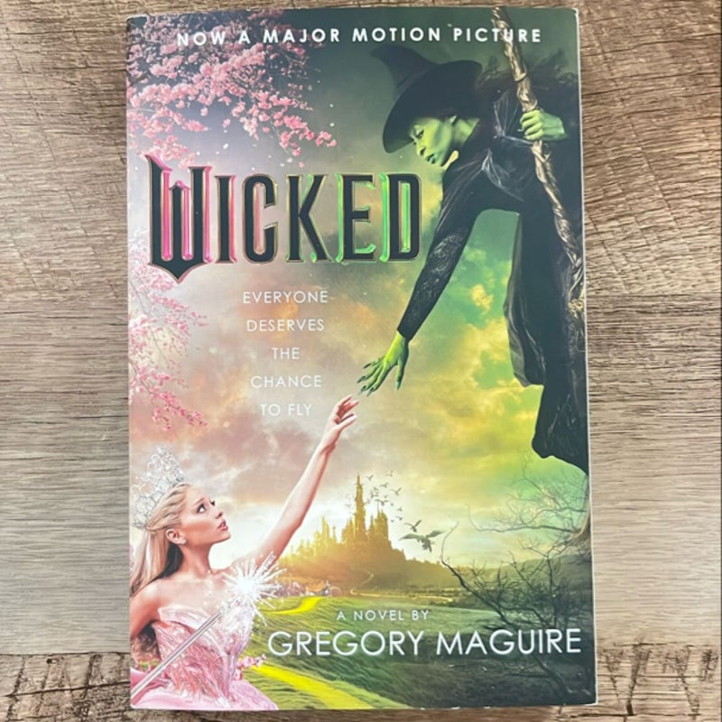 Wicked [Movie Tie-In]