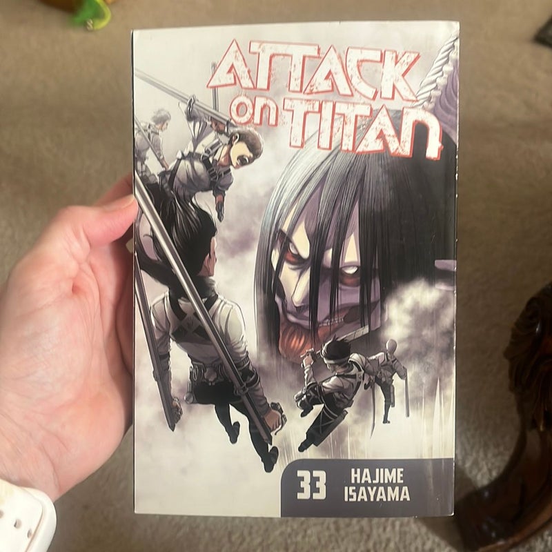 Attack on Titan 33