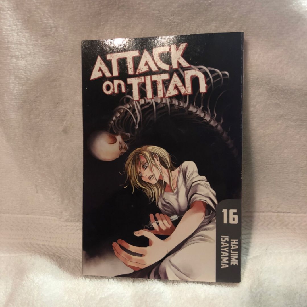 Attack on Titan 16 Manga Special Edition with Playing Cards