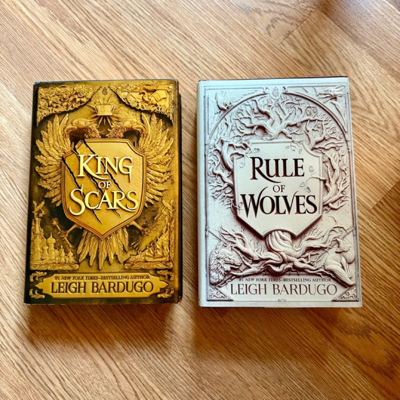 King of Scars (SIGNED!) & Rule of Wolves