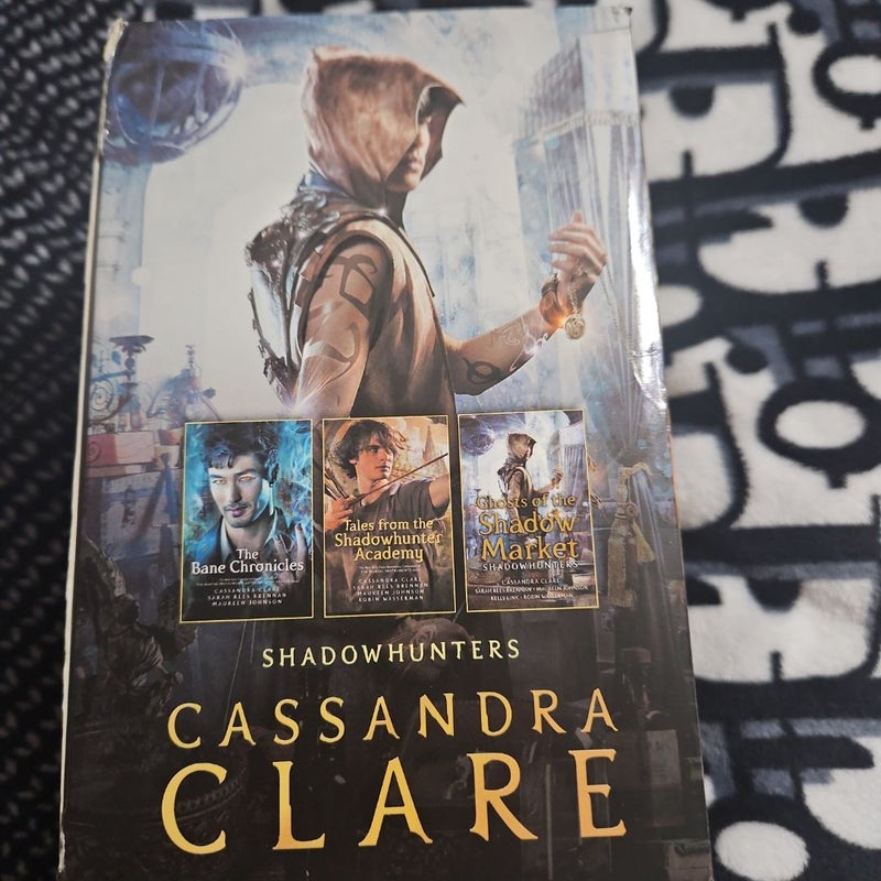 Shadowhunters Slipcase (2019)