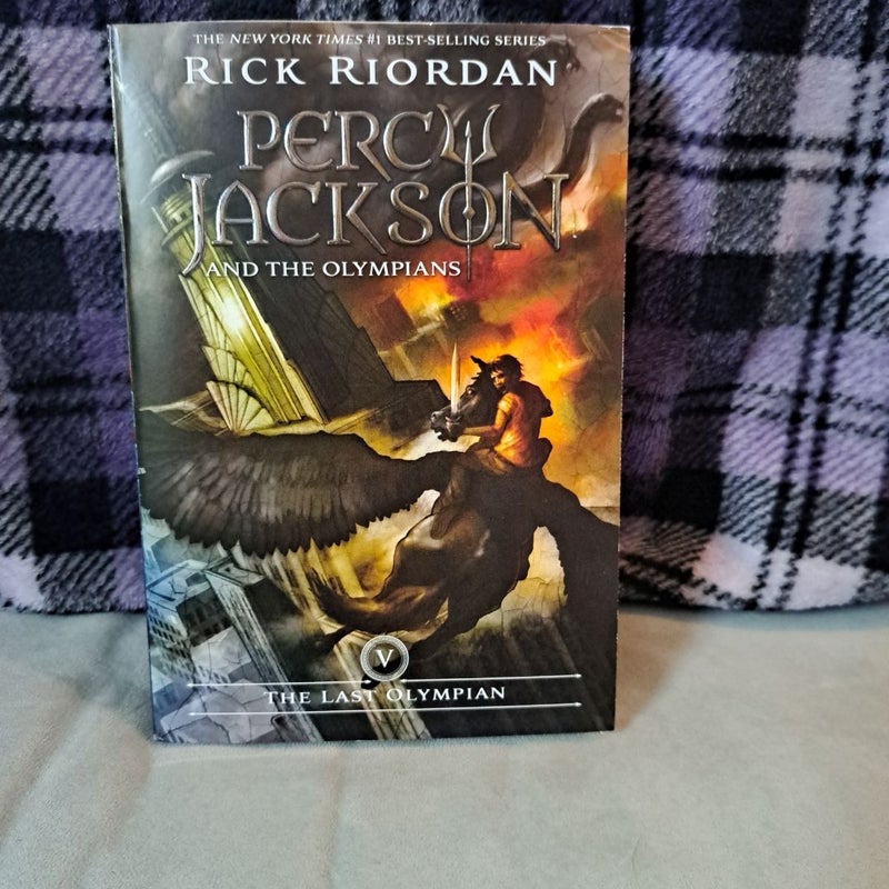 Percy Jackson and the Olympians, Book Five the Last Olympian (Percy Jackson and the Olympians, Book Five)