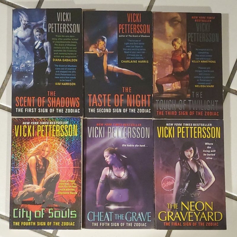 Sign of the Zodiac - Complete Series 6 Books