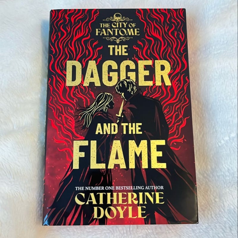 The Dagger and the Flame (Fairyloot edition)