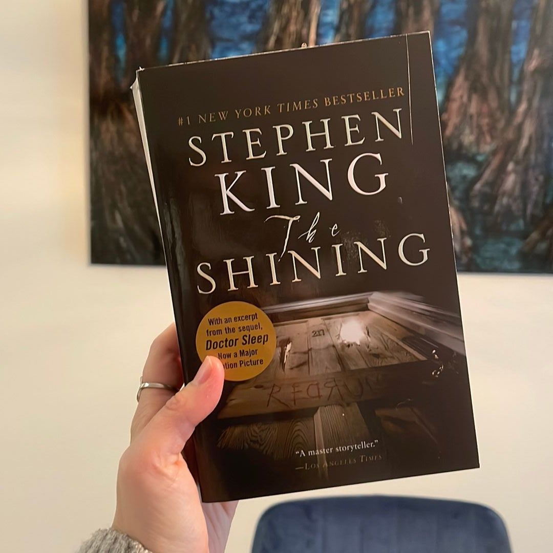 The Shining by Stephen King: 9780345806789