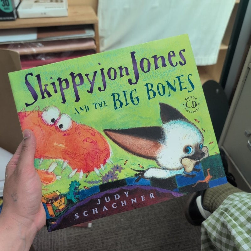 Skippyjon Jones and the Big Bones