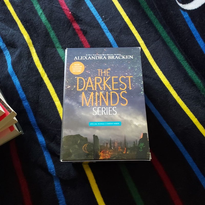 The Darkest Minds Series Boxed Set [4-Book Paperback Boxed Set] (the Darkest Minds)