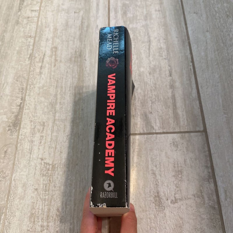 Vampire Academy 10th Anniversary Edition