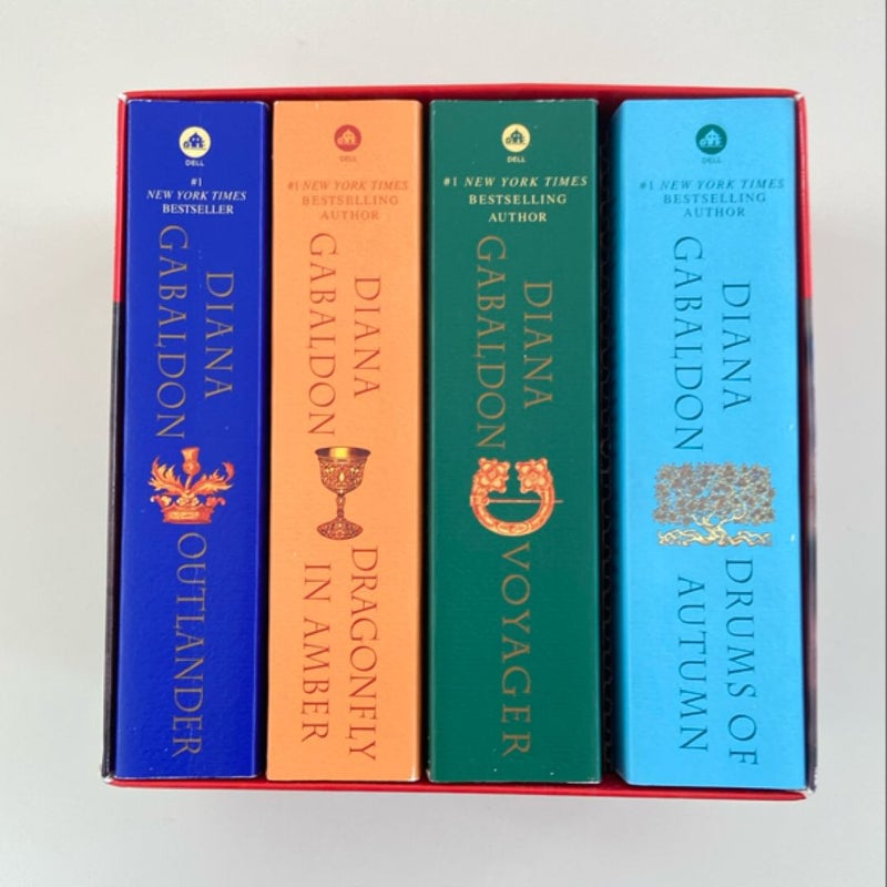Outlander 4-Copy Boxed Set