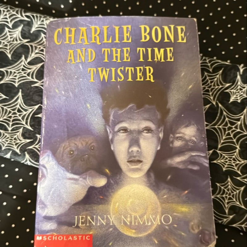 Charlie Bone and the Time Twister